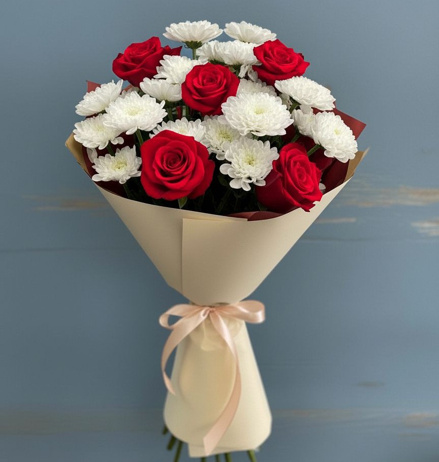 Букет цветов из: Розы и Хризантемы в Красноярке