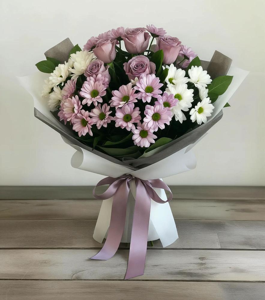 Букет цветов из: Хризантемы и Розы в Красноярке