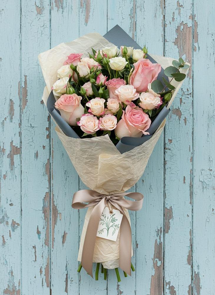 Букет цветов из: Розы в Красноярке