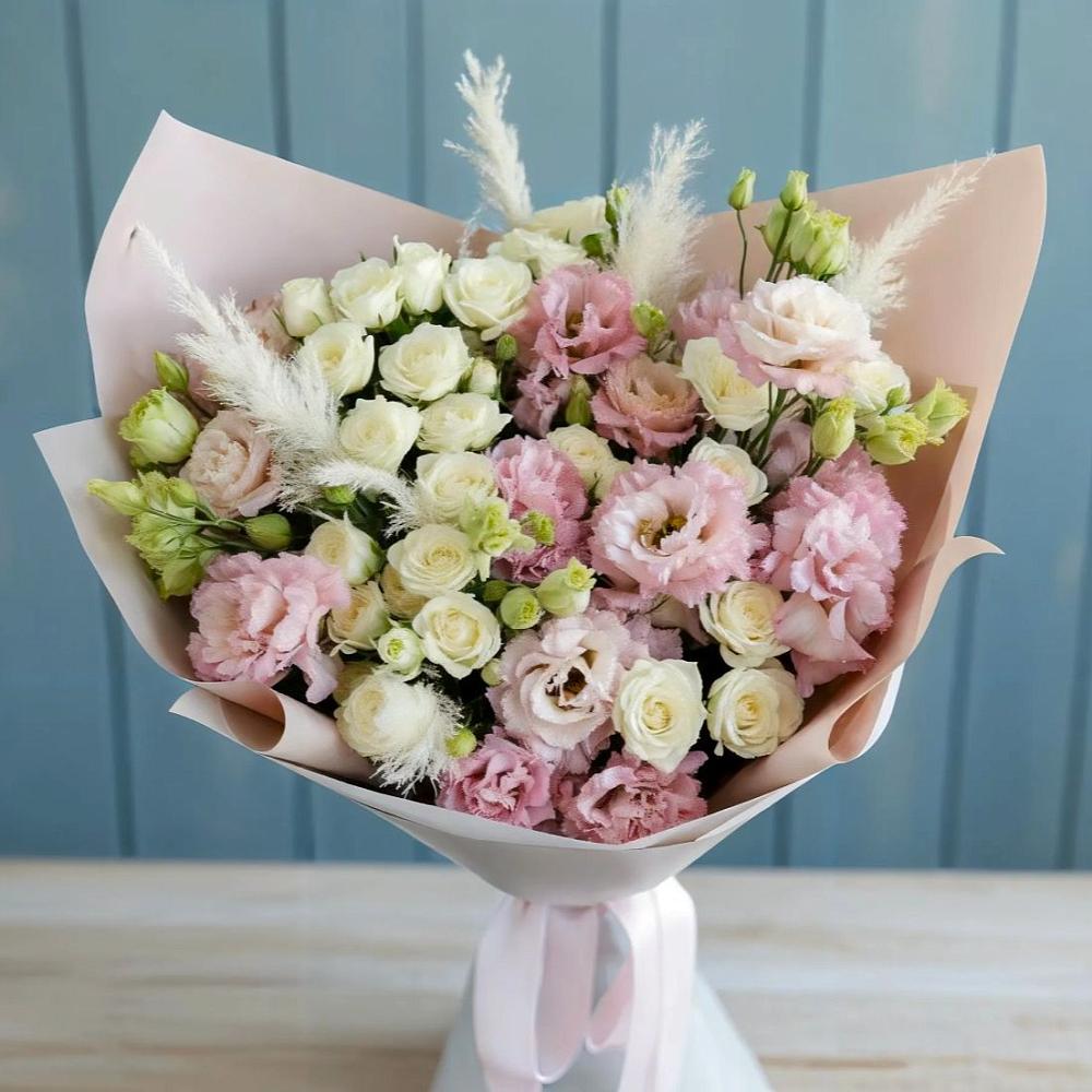 Букет цветов из: Альстромерии и Розы в Красноярке