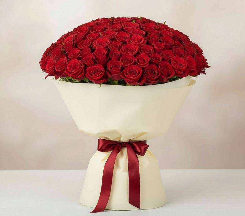 Букет 101 Красная роза Милано в Красноярке