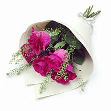 Букет цветов из:  Розы в Красноярке