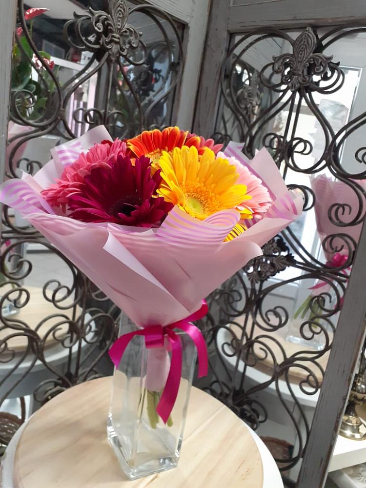 Букет цветов из: Герберы в Красноярке