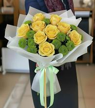 Букет цветов из:  Хризантемы и Розы в Красноярке