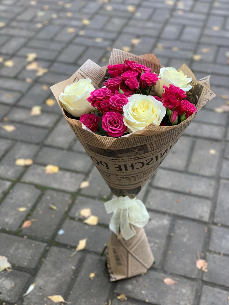 Букет цветов из: Розы в Красноярке