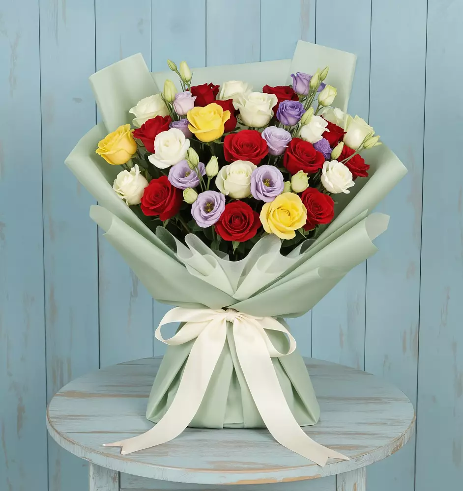 Букет цветов из: Розы в Красноярке