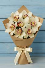 Букет цветов из:  Орхидеи и Розы в Красноярке